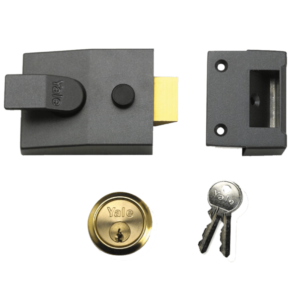 YALE 91 Non-Deadlocking Nightlatch